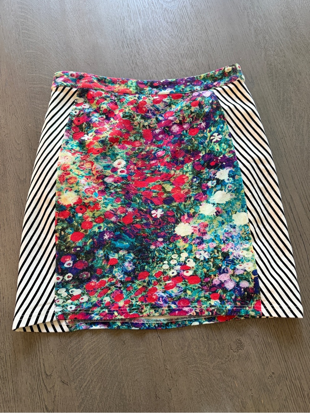 Tabitha Anthropologie Floral/Striped Pencil Skirt Size 6